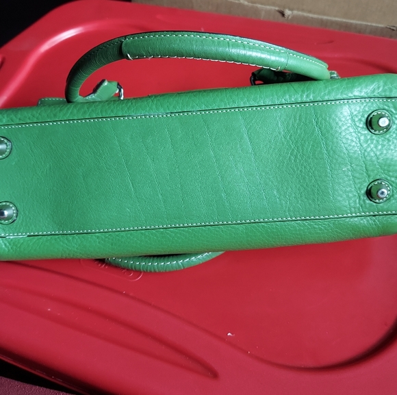 Vntg. COACH BAG, LOW START!🥒💚✨🔥💚🔥 leather, GOOD CONDITION, RARE color 💚🥒 - Picture 4 of 12